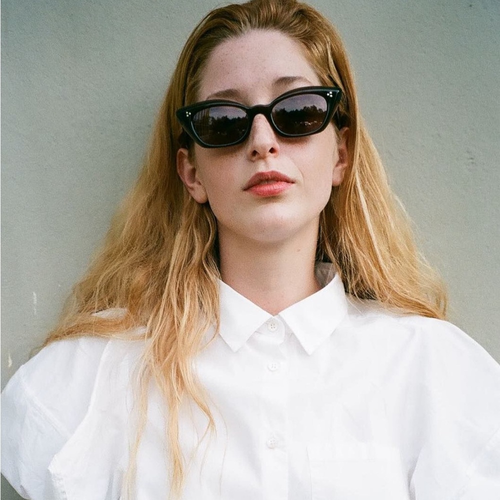 OLIVER PEOPLES black cat eye sunglasses